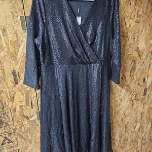 Chico's Blue Ruched Long Sleeve V-Neck Sheath Dress
